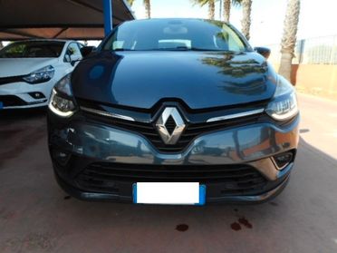 Renault Clio dCi 8V 90 CV EDC 5 porte Duel2