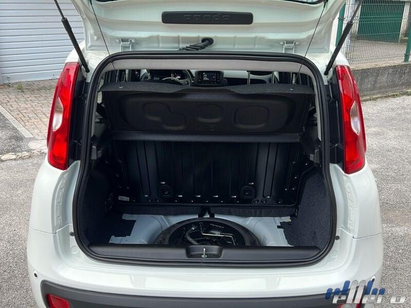 FIAT Pandina 1.0 65cv Hybrid ICON