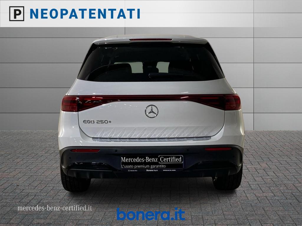 Mercedes EQB 250+ AMG Line Advanced