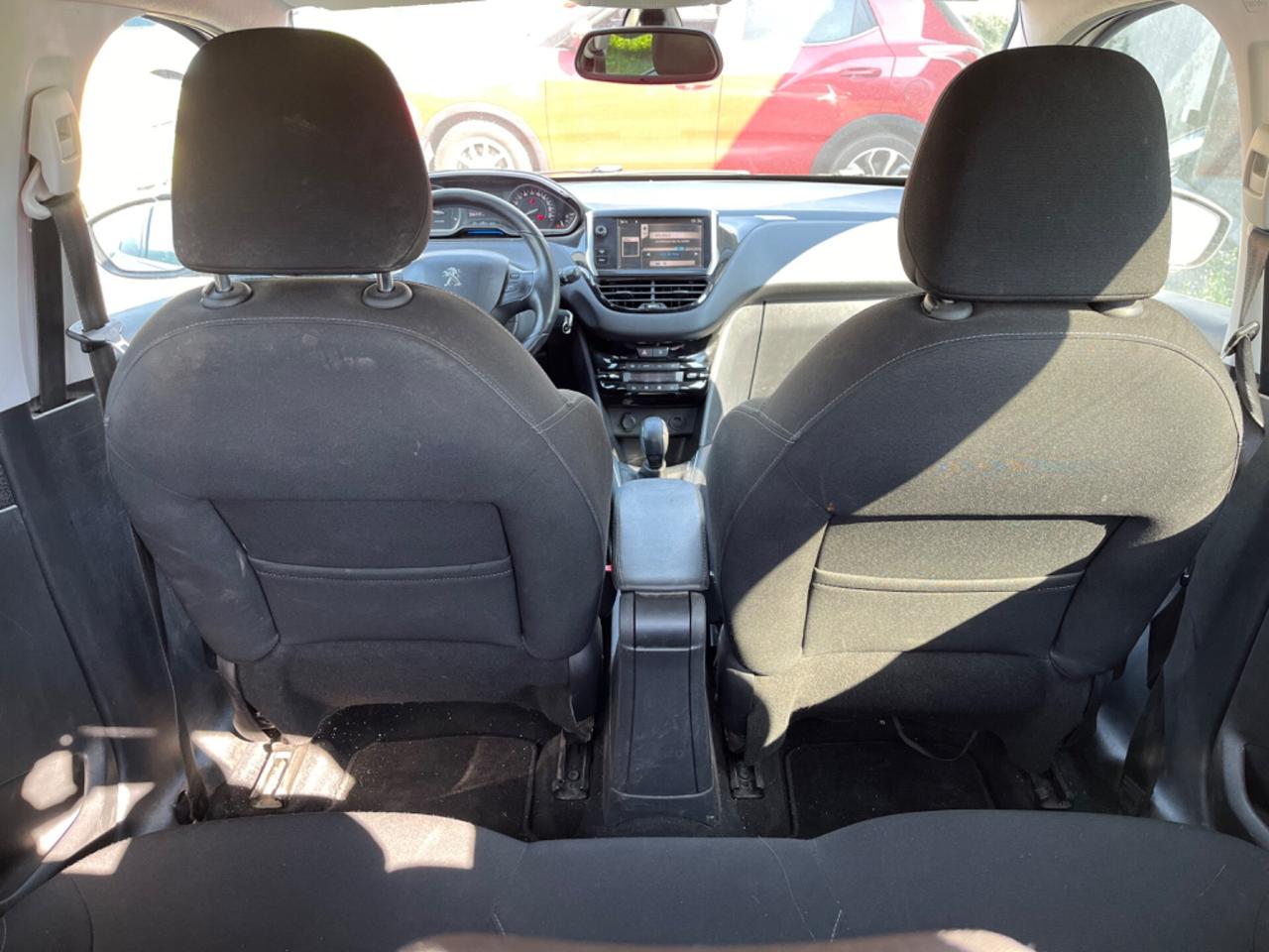 Peugeot 208 1.6 e-HDi 92 CV Stop&Start 5 porte Allure
