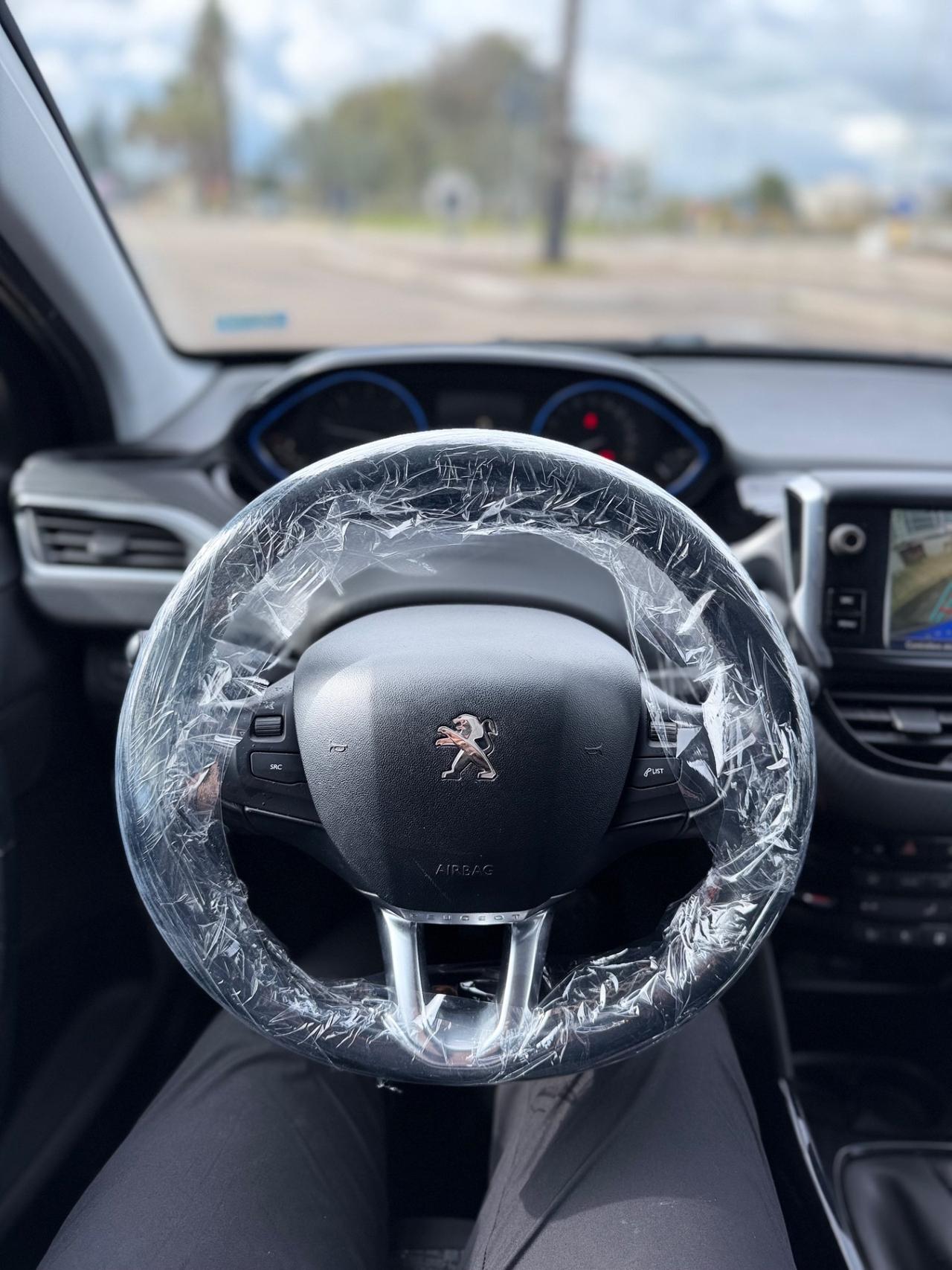 Peugeot 2008 BlueHDi 100