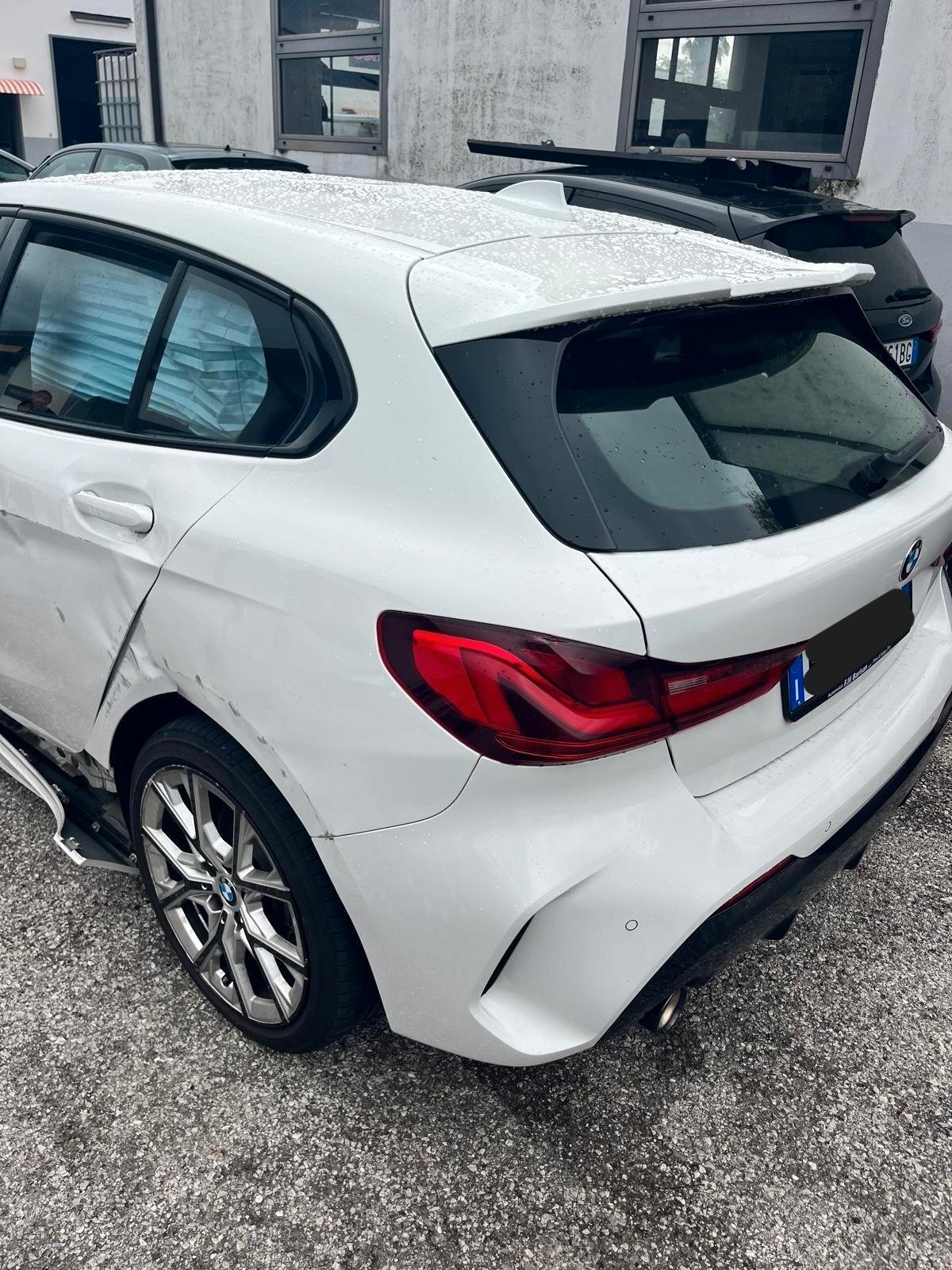 Bmw 118 118i 5p. Msport