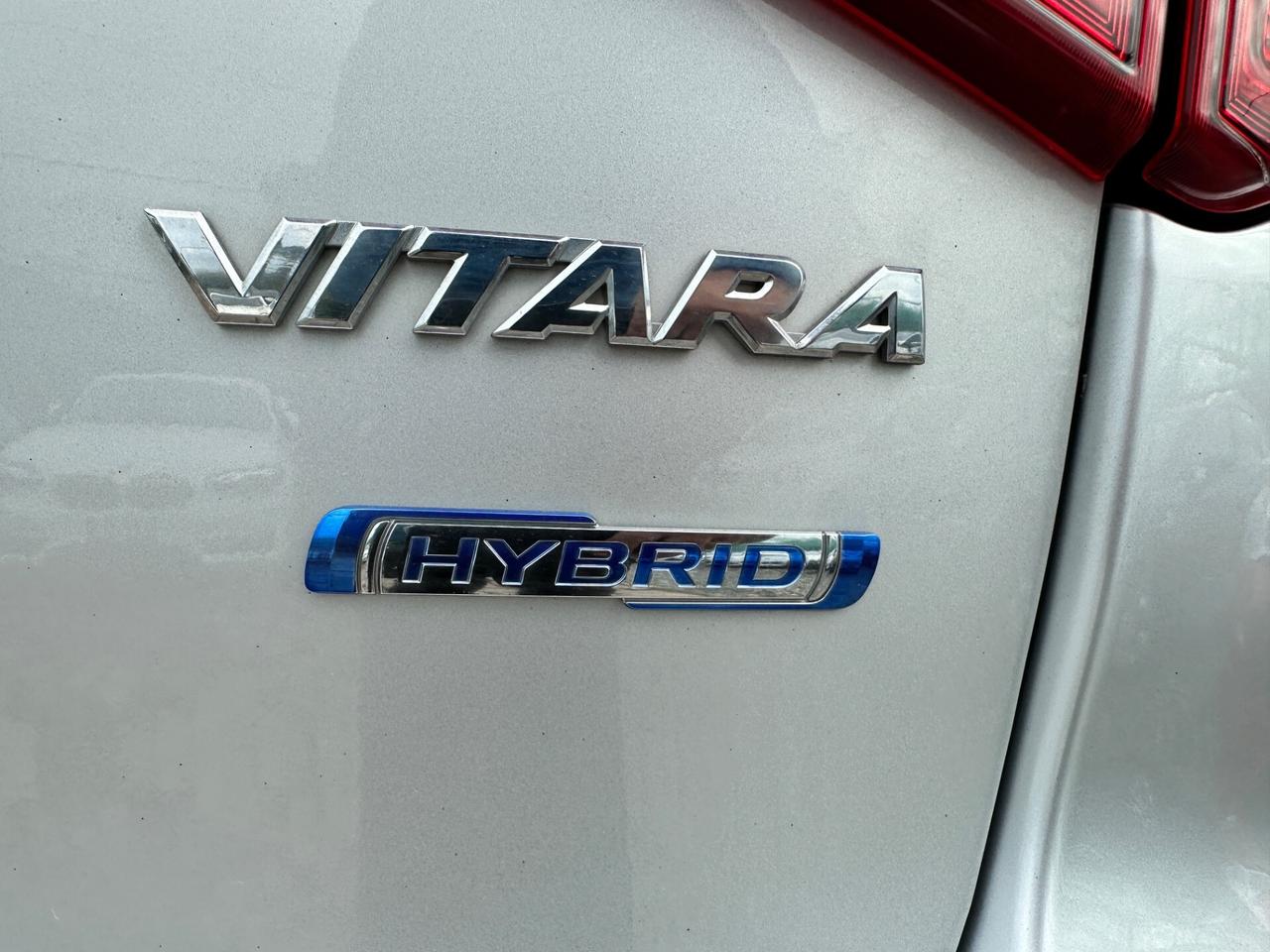 Suzuki Vitara 1.4 Hybrid Top
