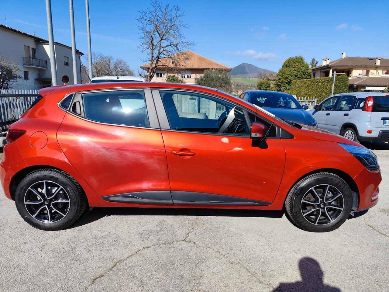 Renault Clio TCe 12V 90 CV GPL 5 porte Business