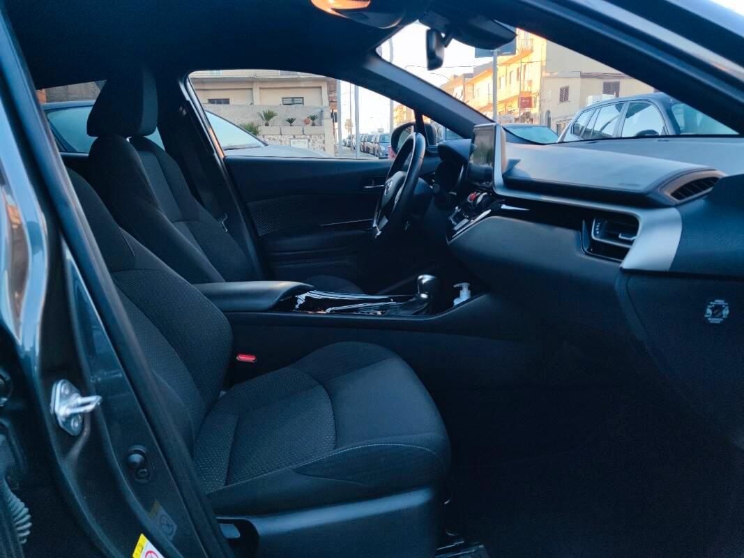 Toyota C-HR 1.8h Lime Beat Special Edition 2wd e-cvt