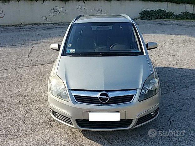 Opel Zafira 1.9 CDTI 120CV Cosmo 7 Posti