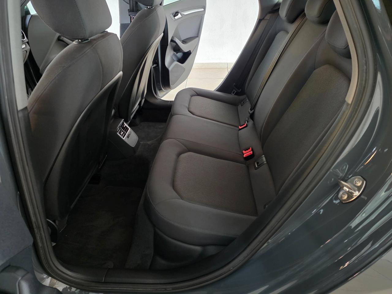 Audi A3 SPB 35 TDI S tronic Business Advanced