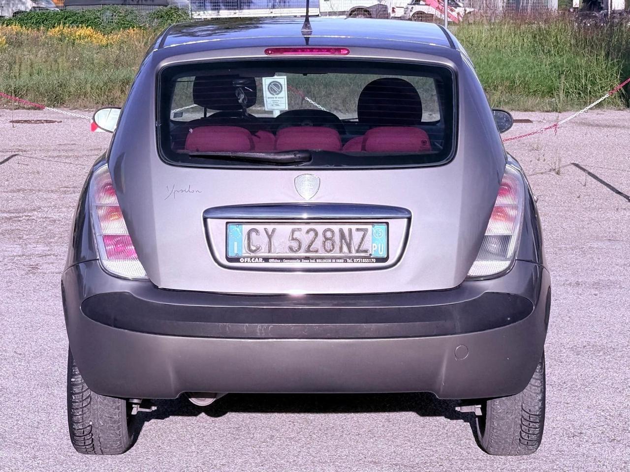 Lancia Ypsilon 1.2 16V Argento Ok neopatentati