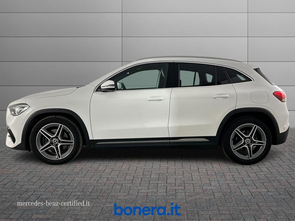 Mercedes GLA 200 200 D Premium 8G-DCT