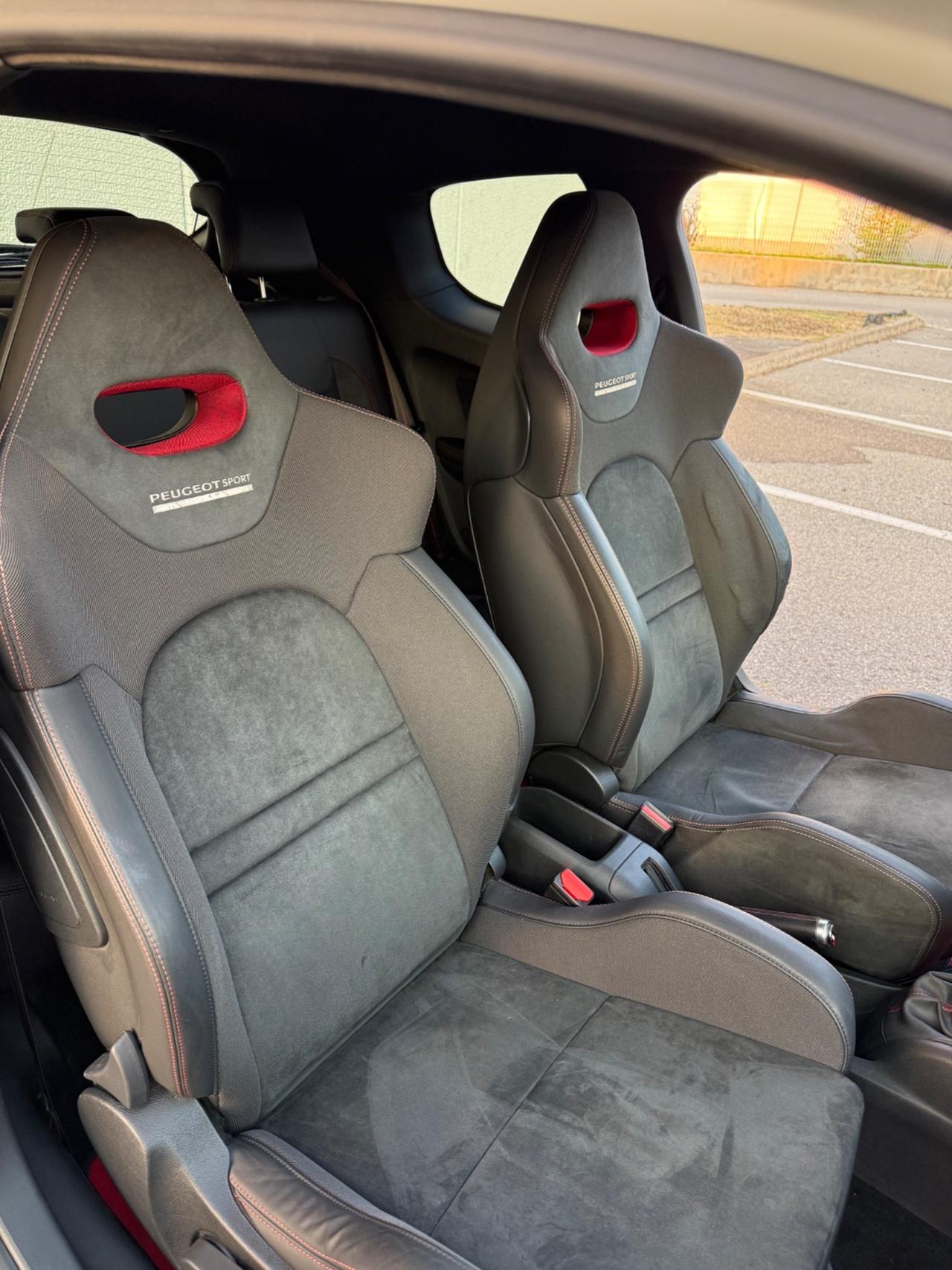 Peugeot 208 THP S&S 3 porte GTi by PS