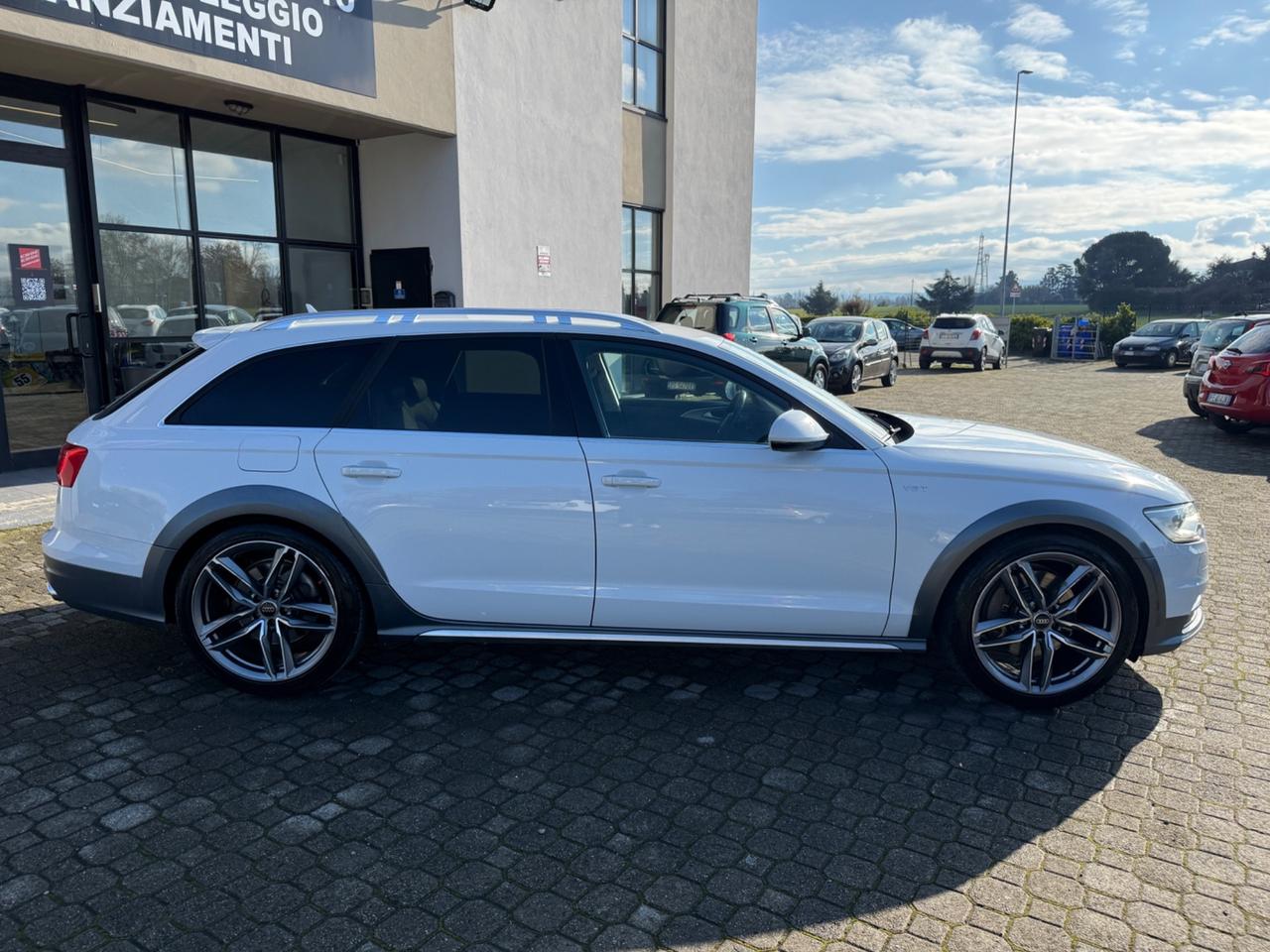 Audi A6 allroad 3.0 TDI - 245CV|E6|CERCHI R20