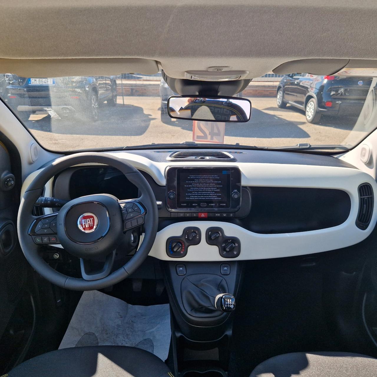 Fiat Panda 1.0 FireFly S&S Hybrid Pandina