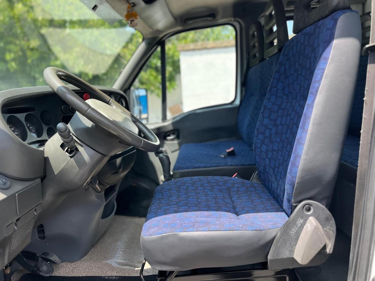 Iveco Daily 35 c 9-2.8 tdi-doppia cab.cass fisso-2003