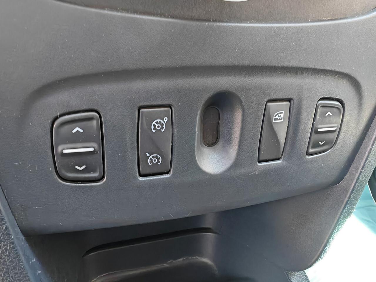 Dacia Sandero Stepway 1,5 diesel 02/2014 Cv90
