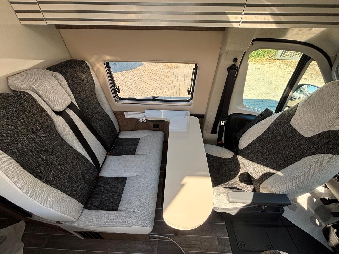 Ci International Kyros Duo Elite camper