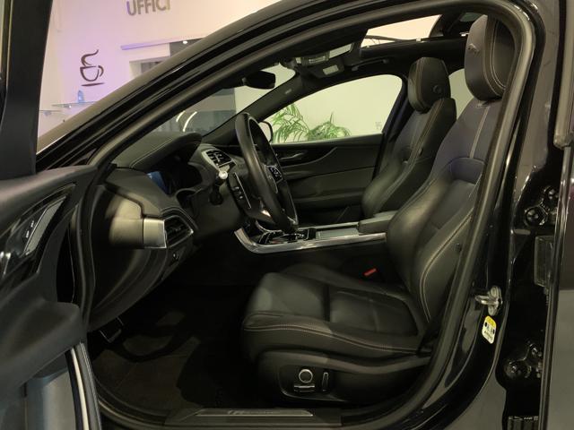 JAGUAR XE 2.0 250 CV P 250 EDITION aut. R-Dynamic HSE