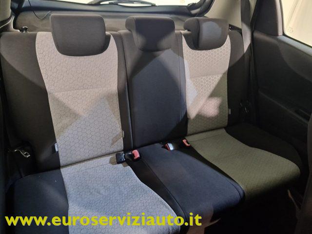 TOYOTA Yaris 1.4 D-4D 5 porte