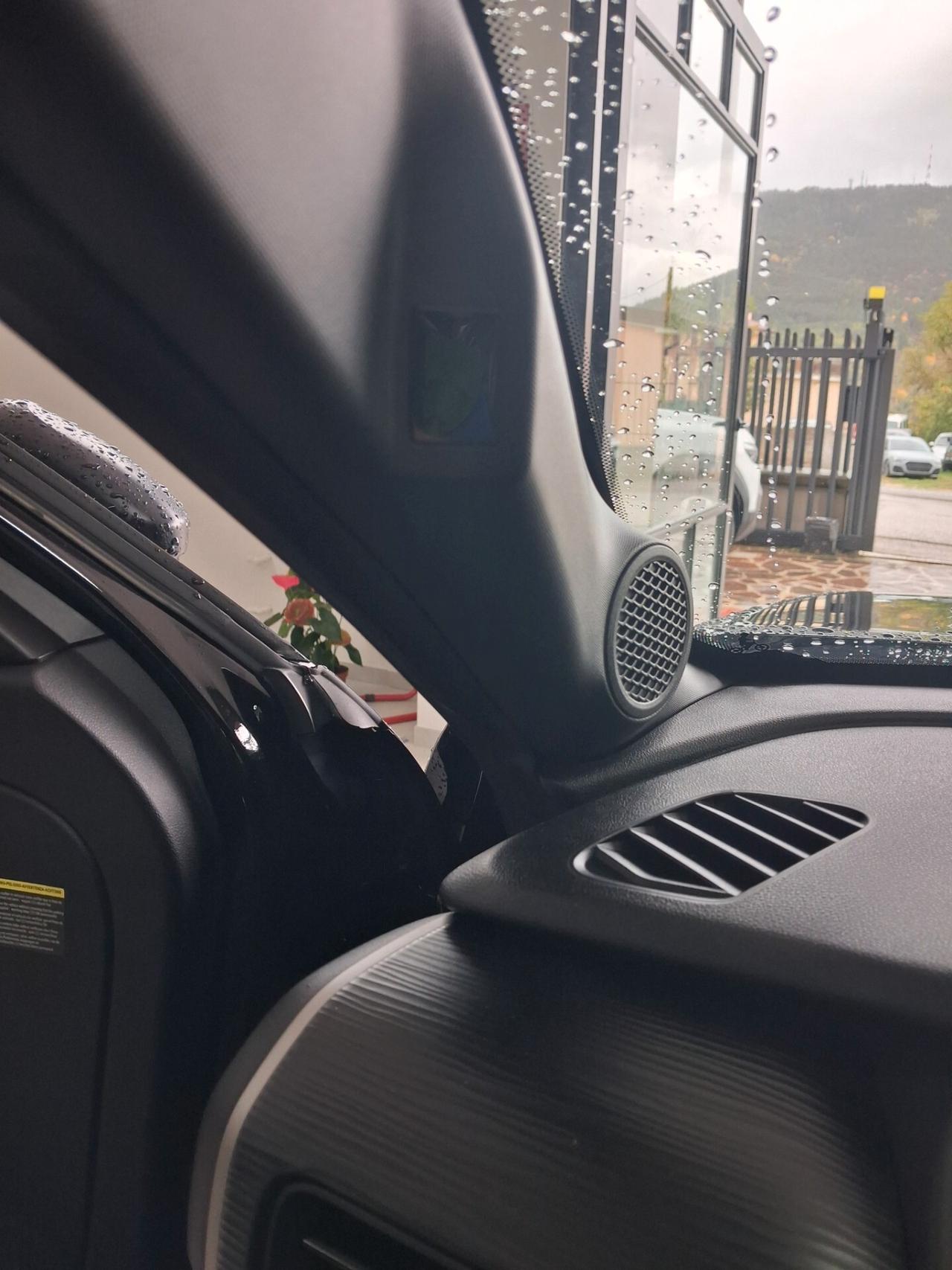 Jeep Avenger 1.2 Turbo 110 CV e-Hybrid Longitude