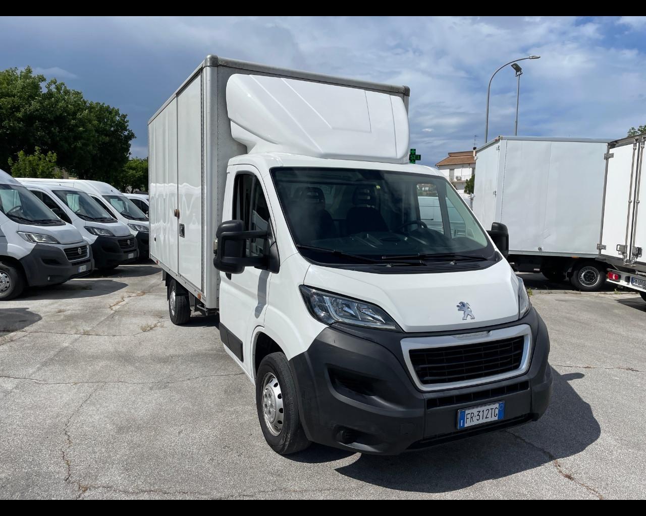 PEUGEOT PEUGEOT Boxer Cabinato porta laterale, trasporto mobili 160CV