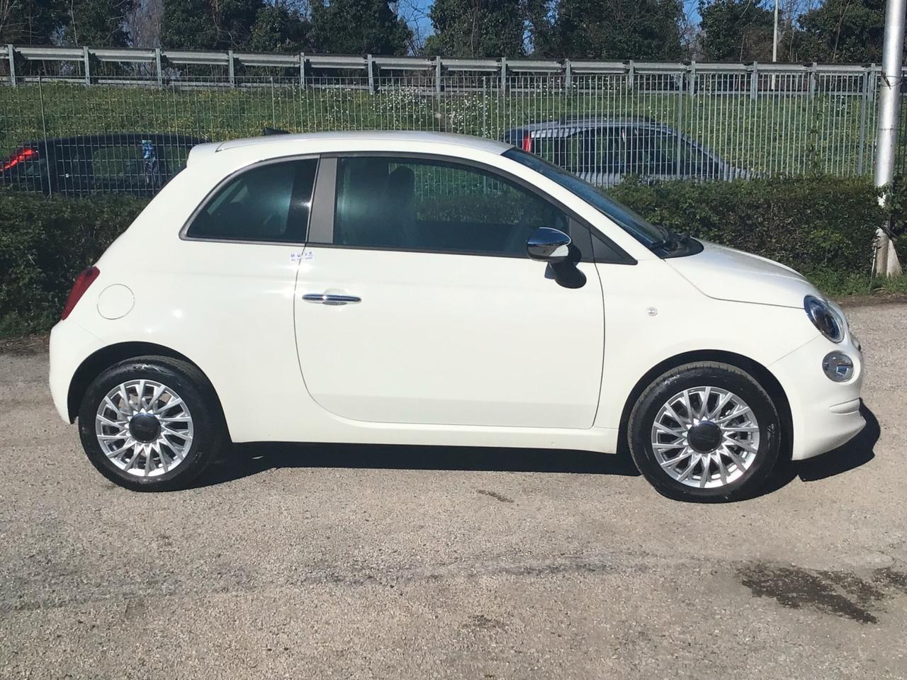 Fiat 500 1.0 Hybrid lounge KM 0