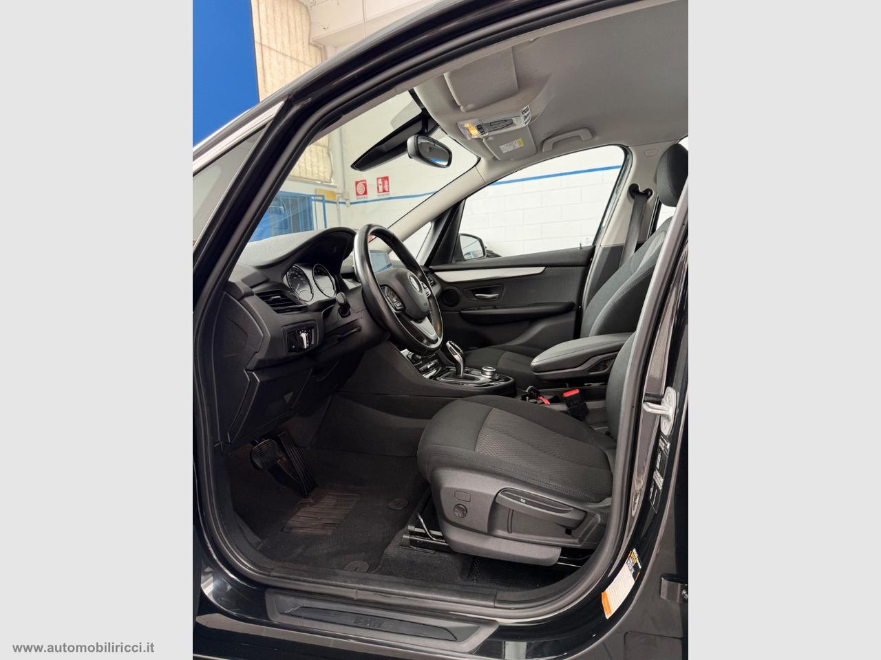 BMW 218i Gran Tourer 7 POSTI