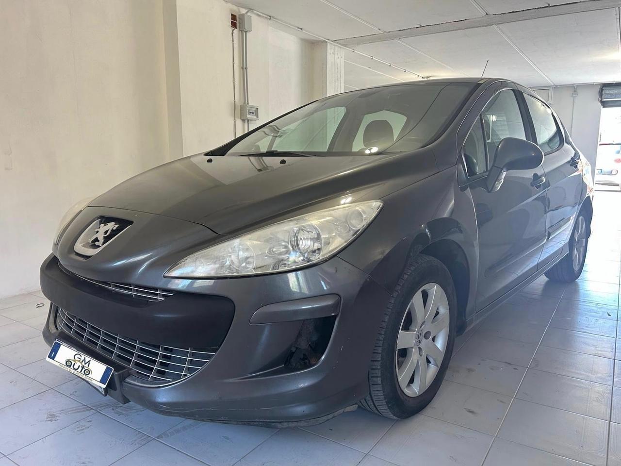 Peugeot 308 2.0 HDi 5p. Féline