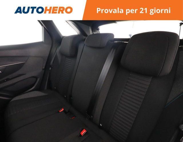 PEUGEOT 3008 PureTech Turbo 130 S&S Active Pack