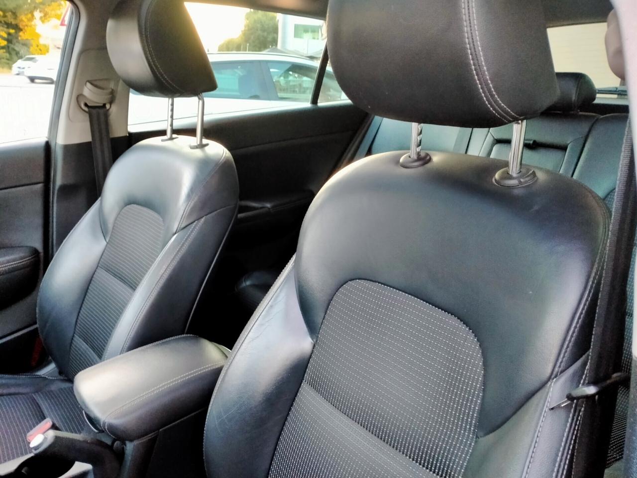 Kia Sportage 1.7CRDI E6 STYLE PACK TETTO PAN. APRIBILE LEGA 19