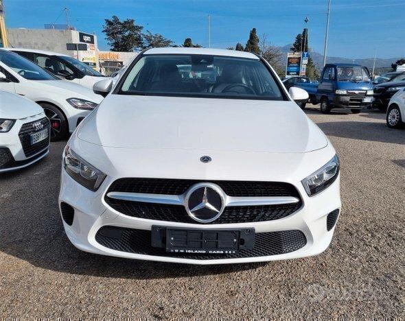 MERCEDES Classe A180 116cv LED