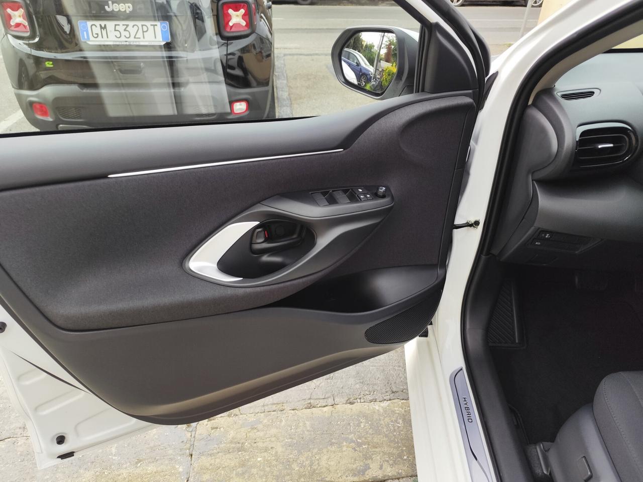 Toyota Yaris 1.5 Hybrid 5 porte Active GARANZIA TOYOTA
