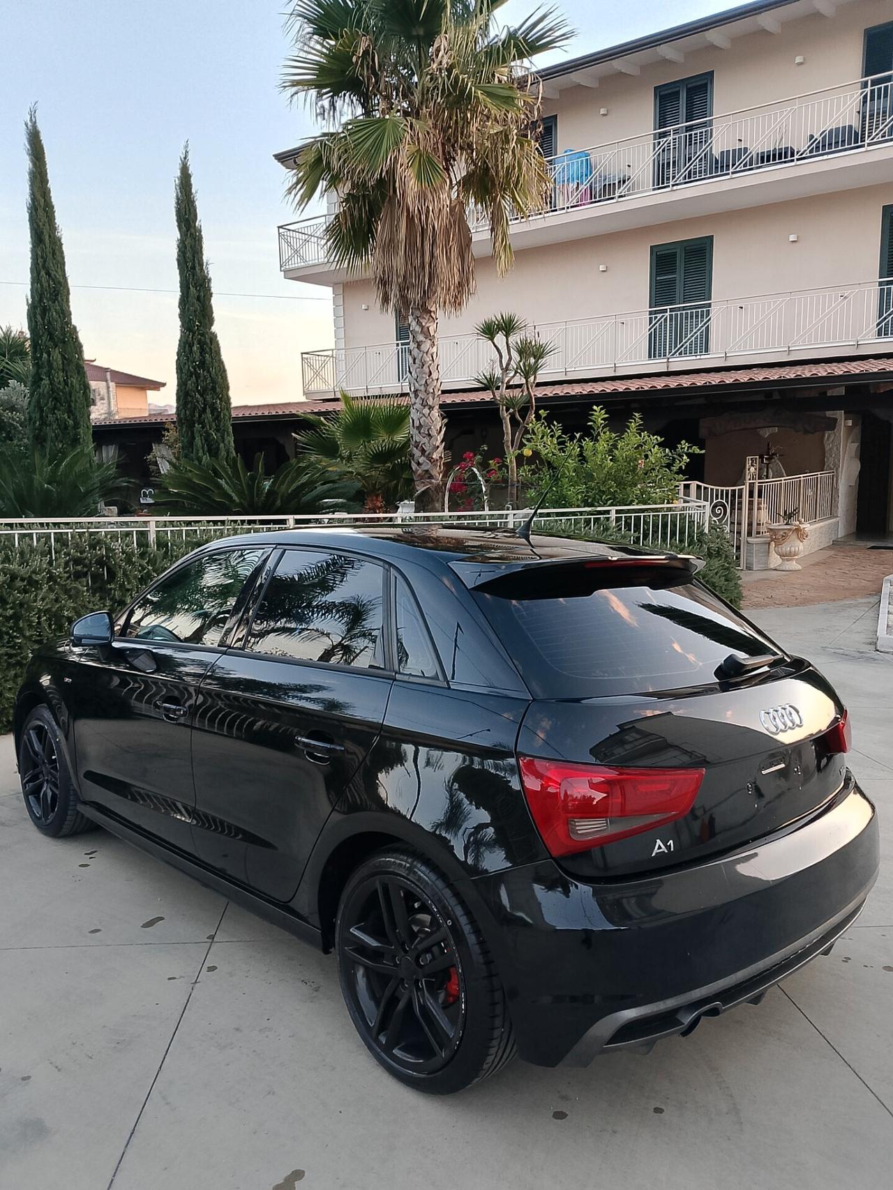 Audi A1 1.6 TDI Attraction