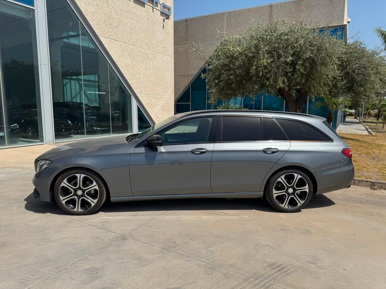 Mercedes-benz E 220 194cv d S.W. Auto Sport
