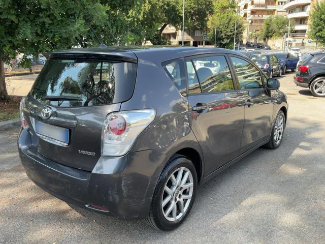 TOYOTA Verso 2.2 D-Cat 150 CV aut. Luxury Pack