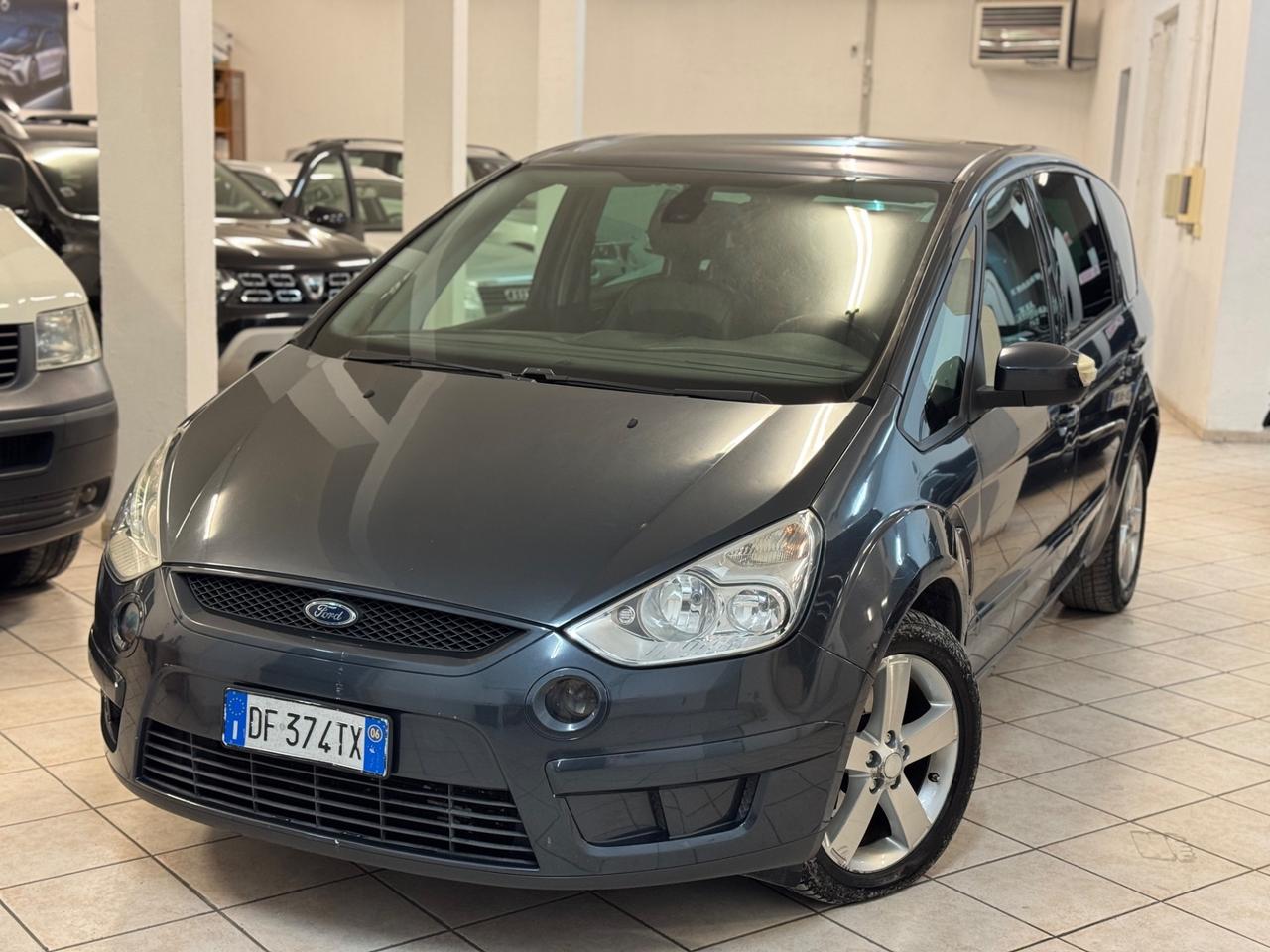 Ford S-Max 2.0 TDCi 140CV 7 Posti Titanium