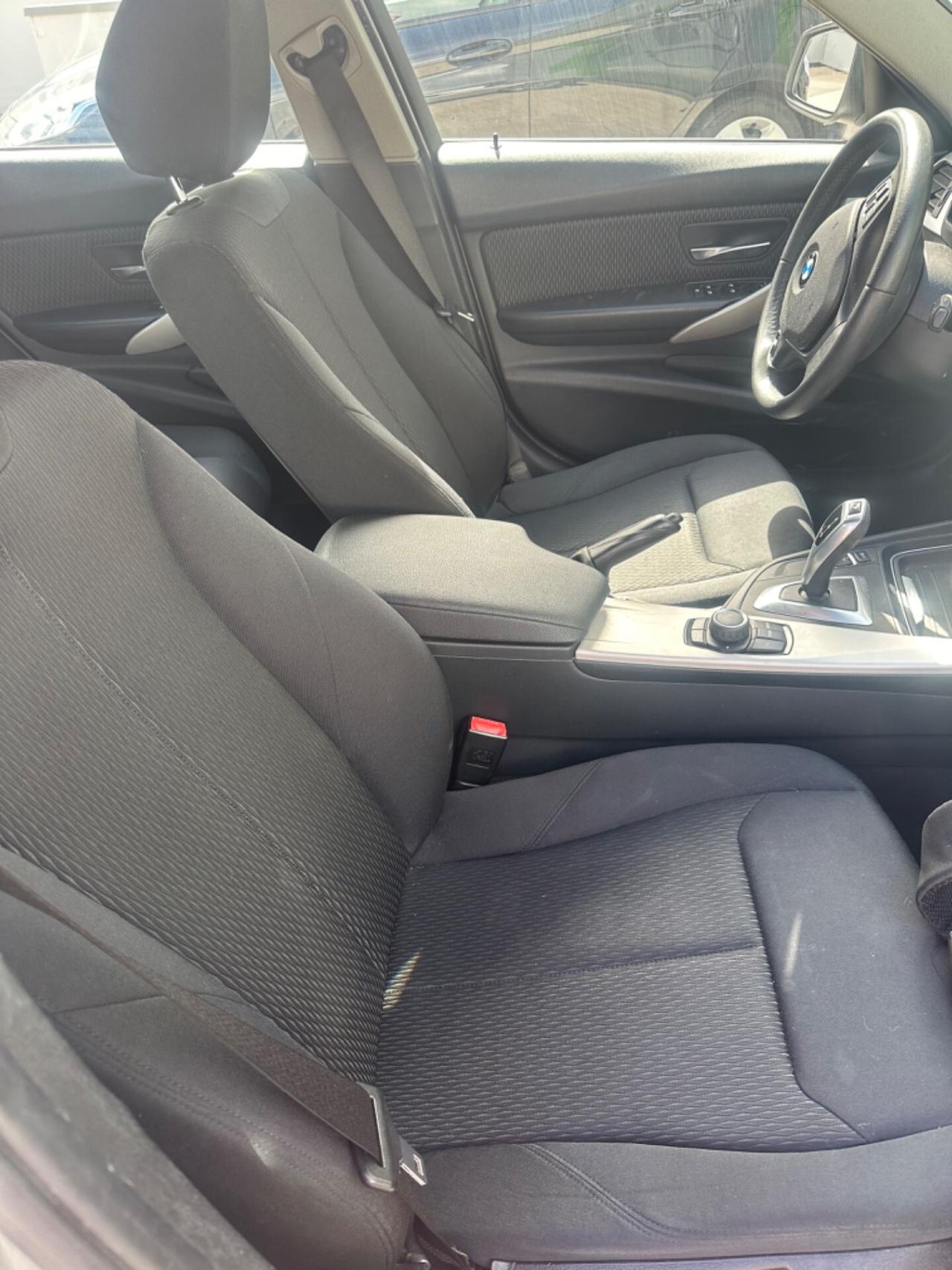 Bmw 318d 2.0 143cv ADATTA A NEOPATENTATI