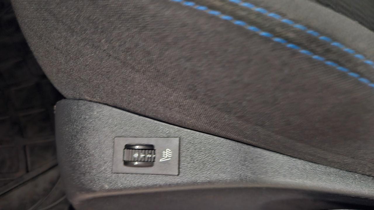 Peugeot 208 PureTech 82 5 porte Allure