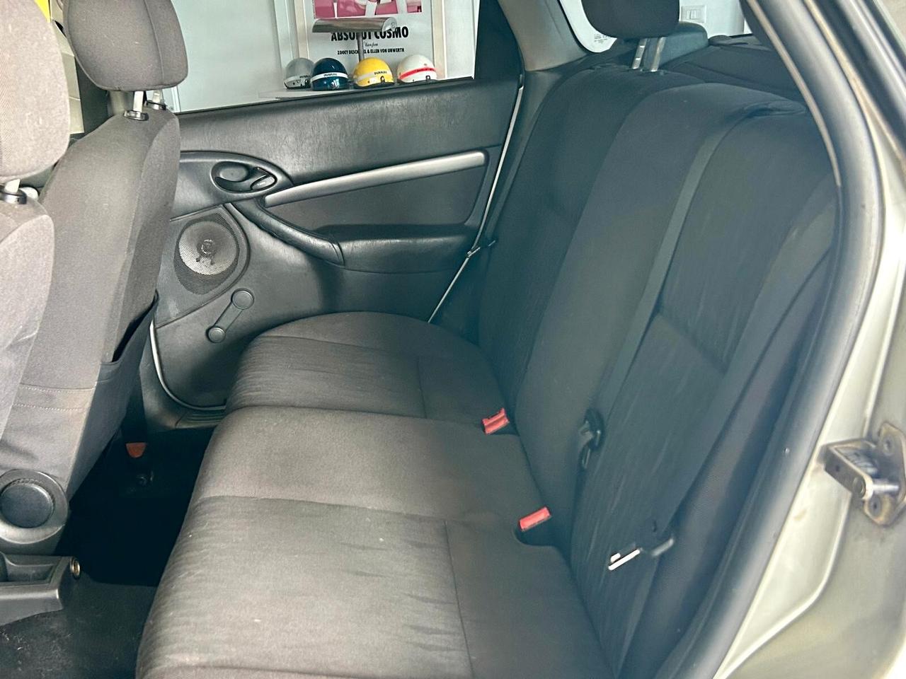 Ford Focus *CLIMATIZZATORE* GPL* VETRI NERI NUOVI* ONESTISSIMA * + CHE ECONOMICA!