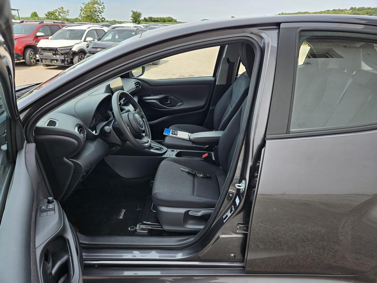 Mazda 2 1.5 vvt full hybrid electric e-cvt START INCIDENTATA