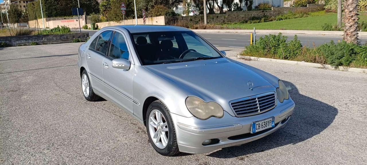 Mercedes-benz C 220 CDI cat Elegance