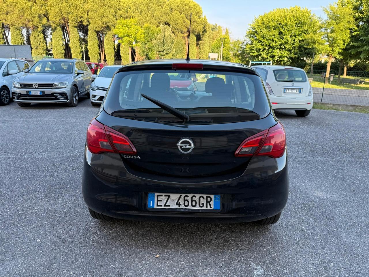 Opel Corsa 1.2 5 porte