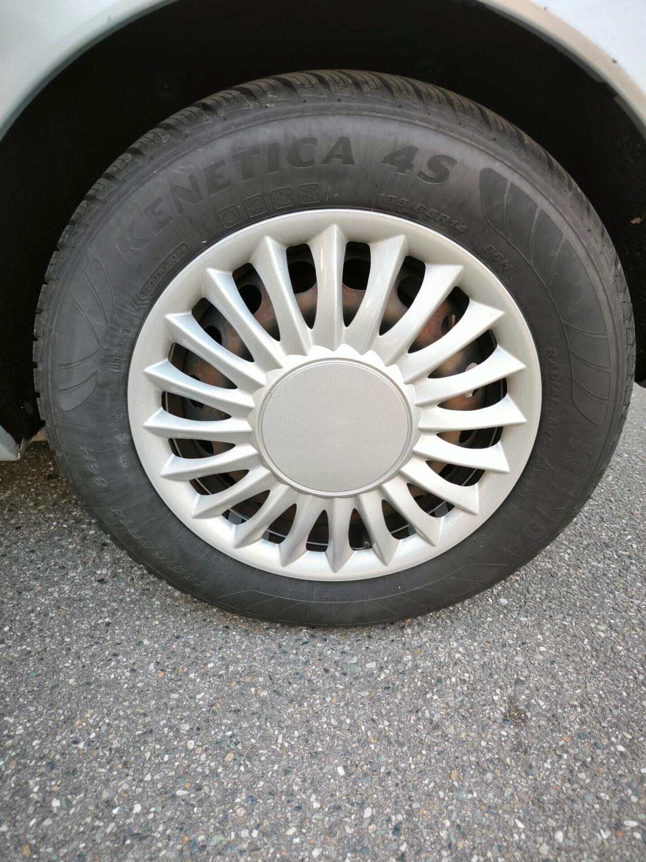 Lancia Ypsilon 1.2 69 CV Platinum