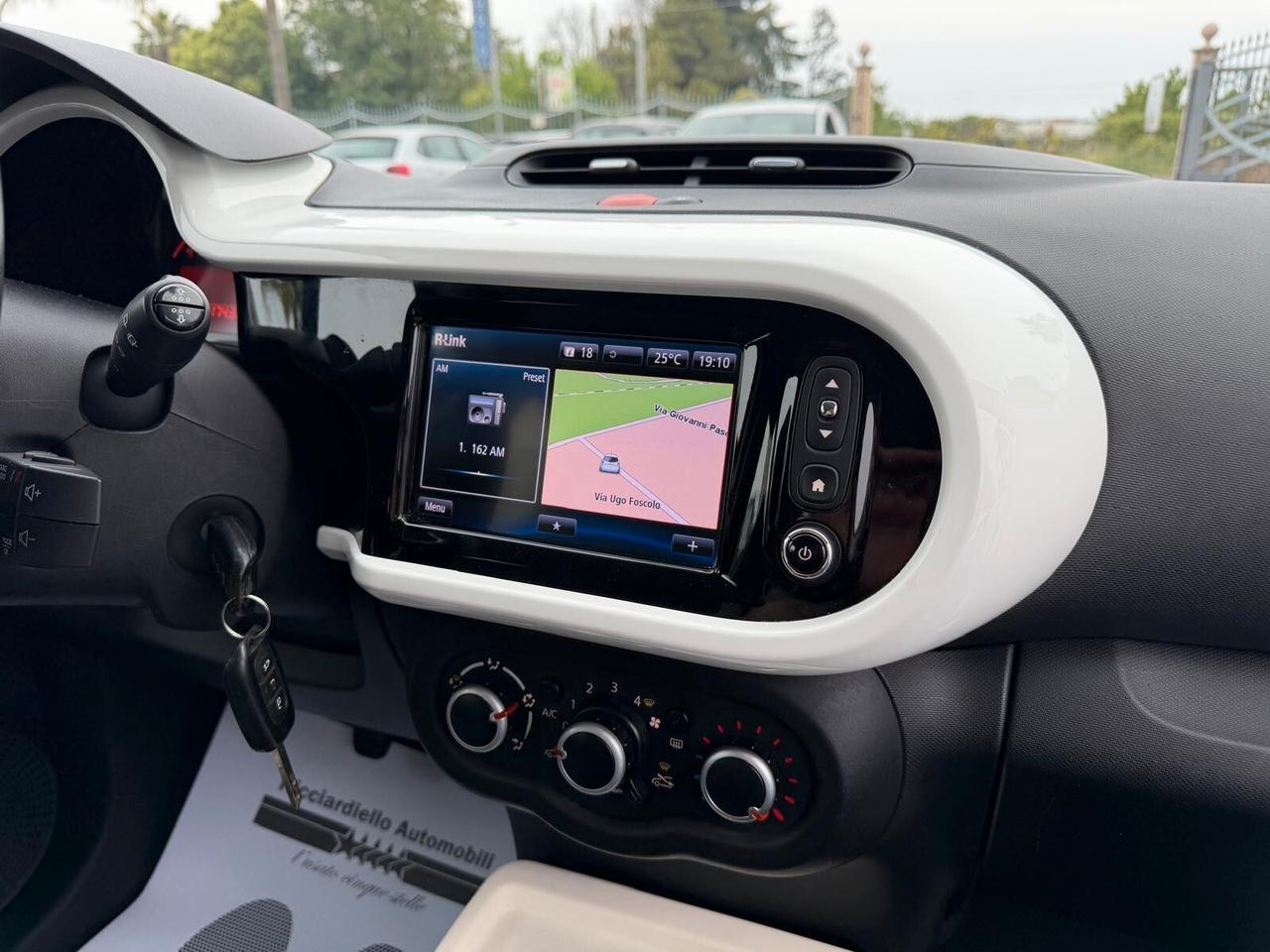 Renault Twingo 1.0 SCe 69Cv Energy - neopatentati