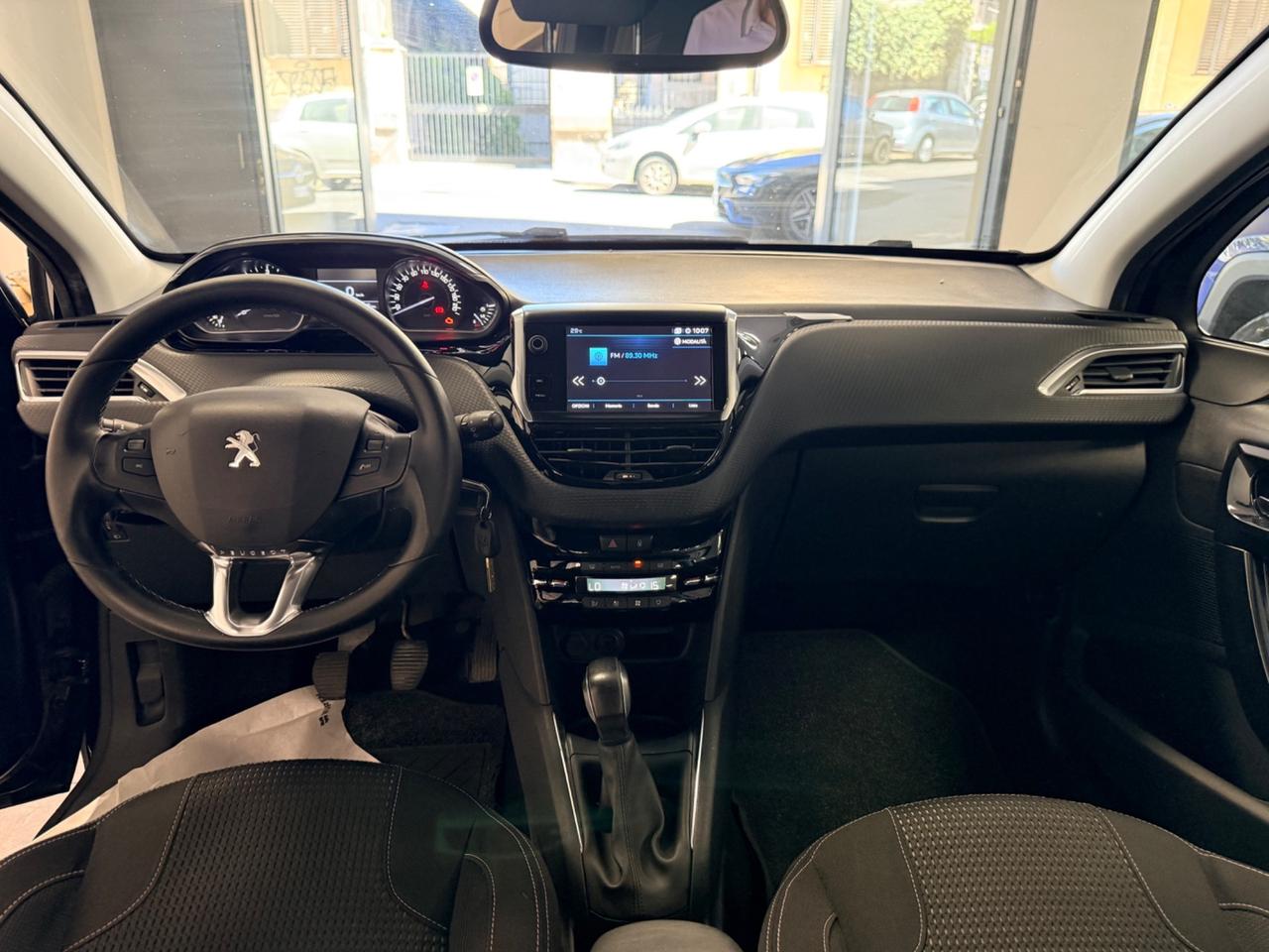 Peugeot 208 BlueHDi 100 5 porte Allure