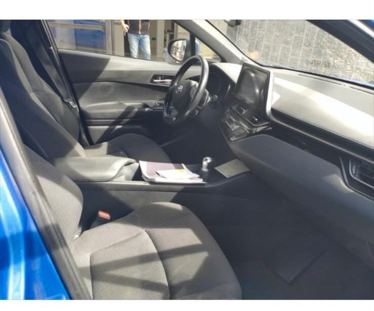 Toyota C-HR 1.8 Hybrid E-CVT Lounge