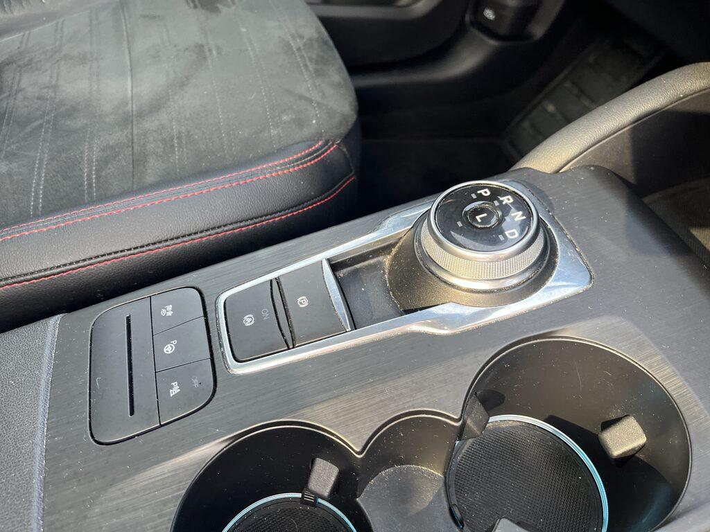 Ford Kuga 2.5 Full Hybrid ST-Line 2WD e-Shifter