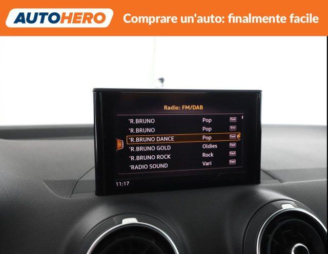 AUDI Q2 35 TDI quattro S tronic Identity Black