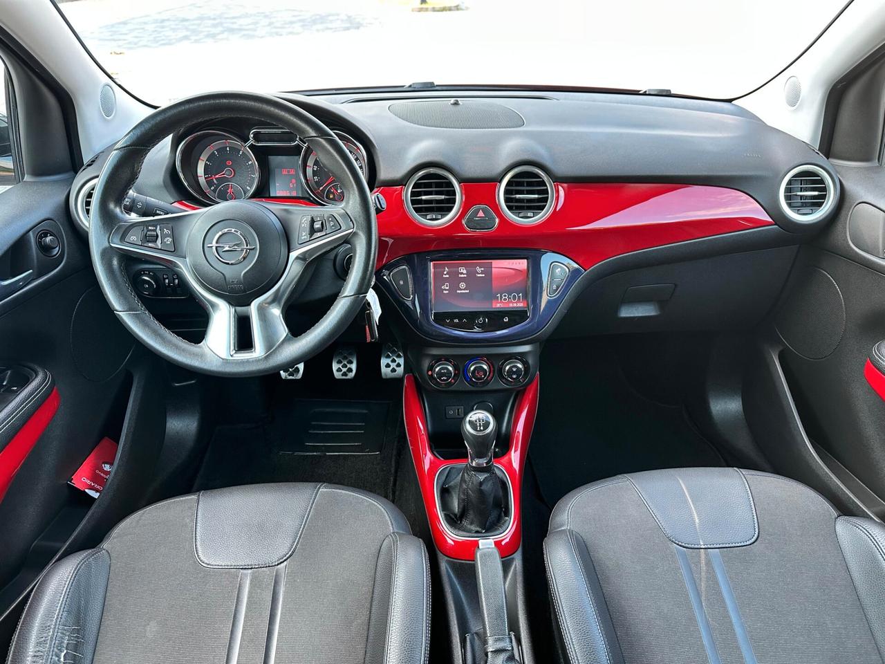 Opel Adam 1.4 87 CV White/Black Link