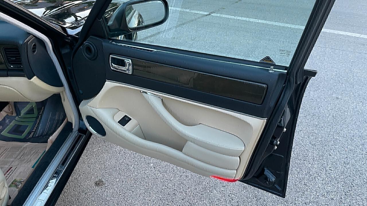 Jaguar XJR 4.0 325 cv con tetto apribile 1996 full