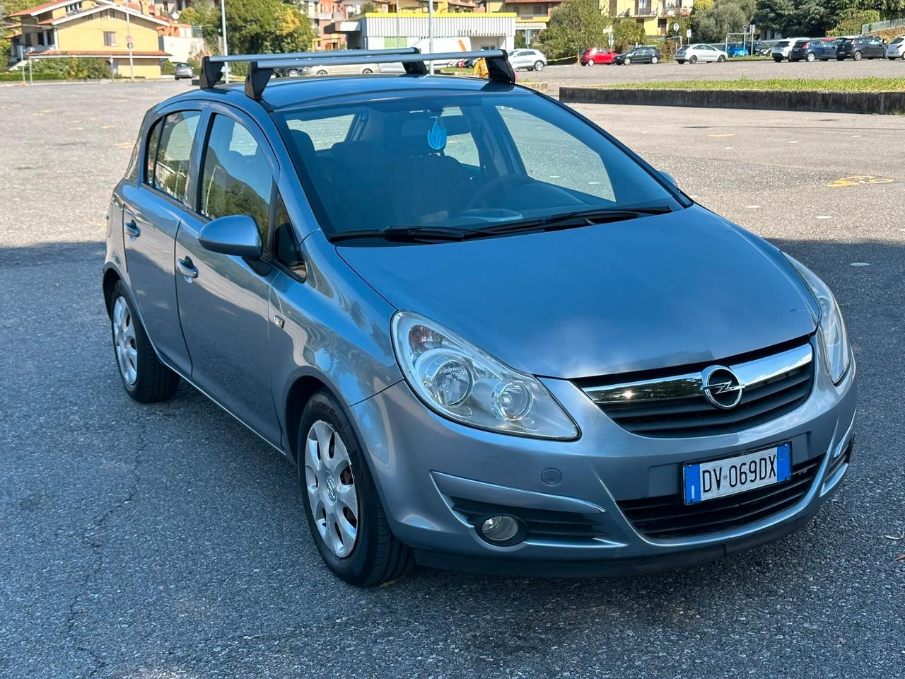 Opel Corsa 1.2 5 porte Enjoy
