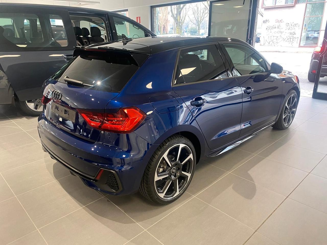 AUDI A1 2ª serie A1 SPB 30 TFSI Identity Black